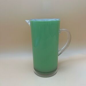Pottery Barn Alfresco Acrylic Drink Pitcher  Green Vintage 2 Qt NWT Flawed